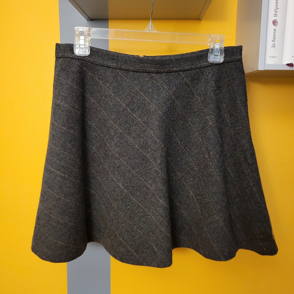 Gsus sindustries A-line women wool skirt like new. Size M. Worn just ones.